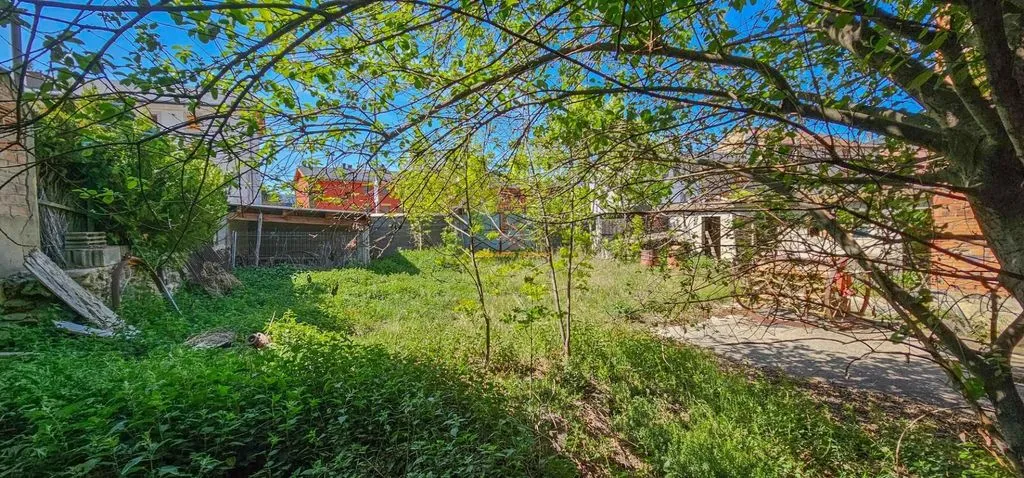 Jardin - Barn with Garden in Llívia, Pyrenees