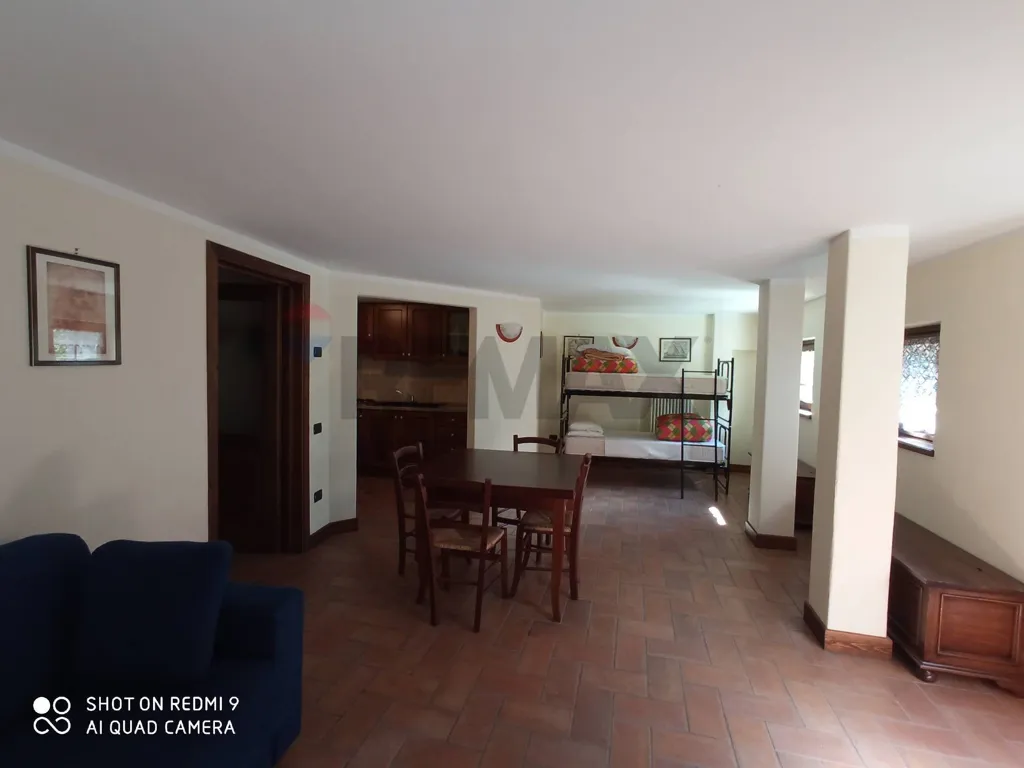 Maison 9 pièces à IT