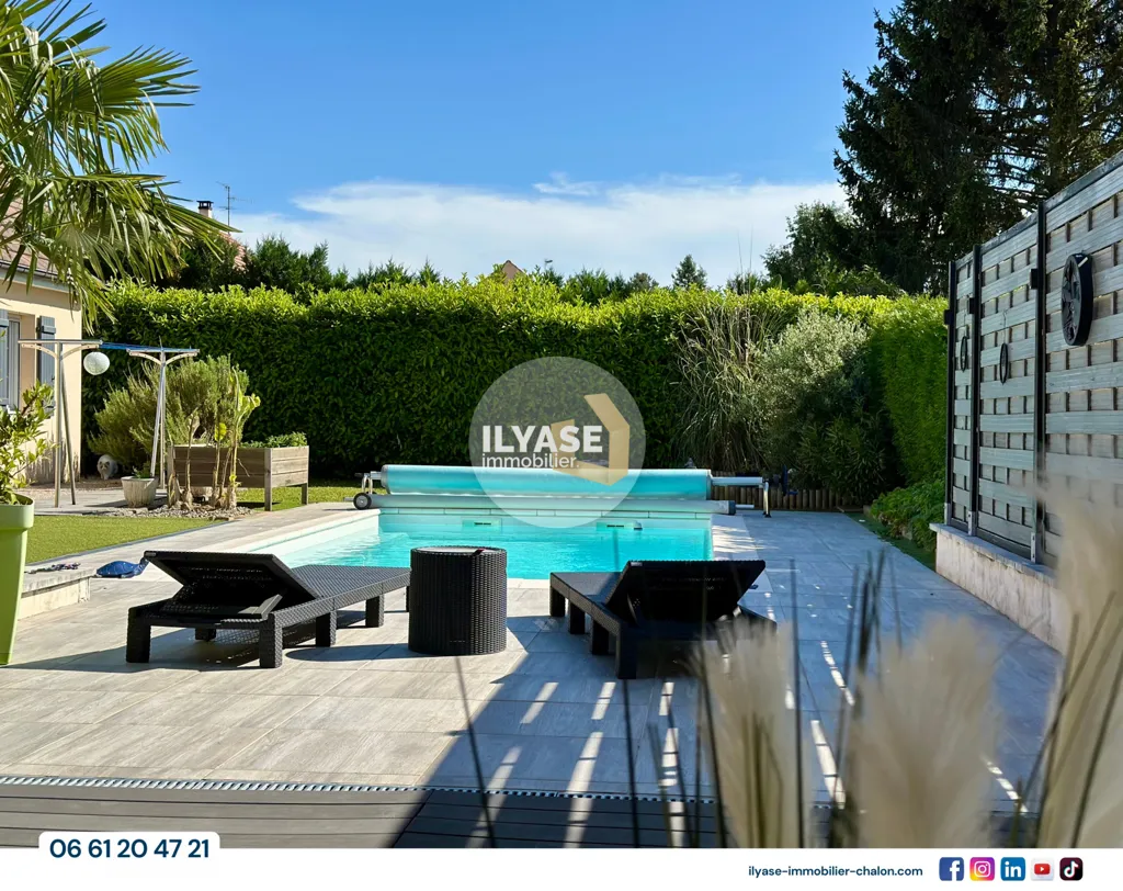 Piscine - Maison avec Piscine dans une Impasse Calme à Fragnes-La Loyère