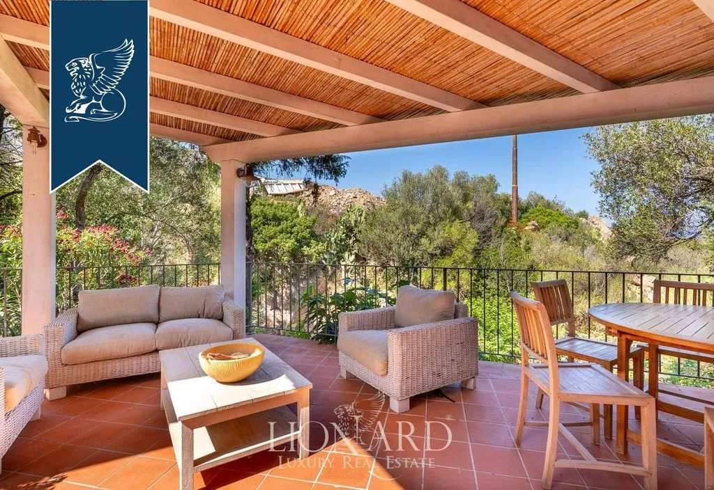 Terrass - Luxury Villa with Sea View in San Teodoro