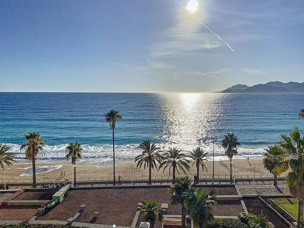 Rõdu - Luxury Flat with Panoramic View in Cannes