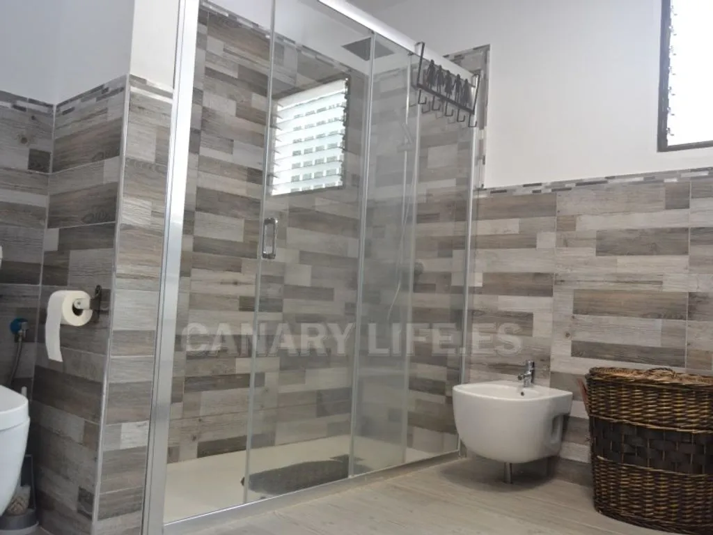 Salles de bain - Luxury Villa with Pool Approval in Tauro, Mogán