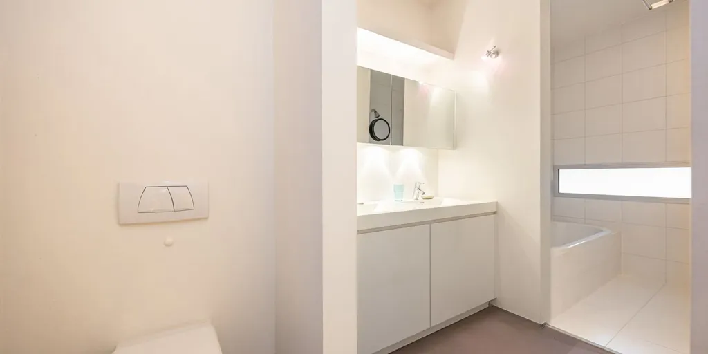 Bagni - Architectural House with Terrace in Turnhout