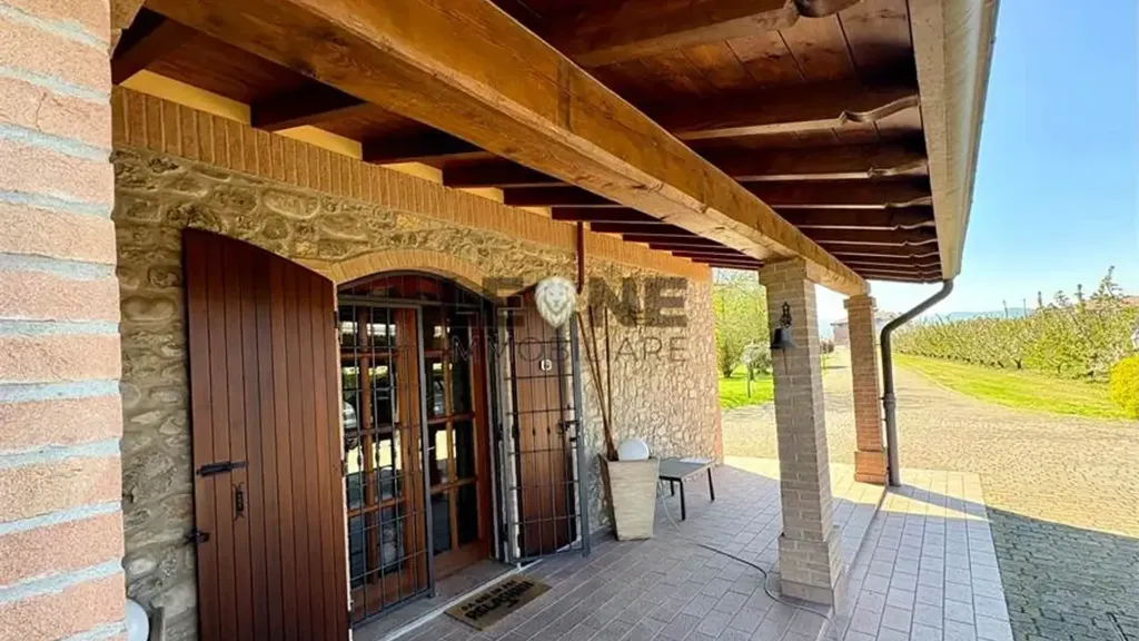 Terrass - Trifamily Villa with Private Park in Vignola