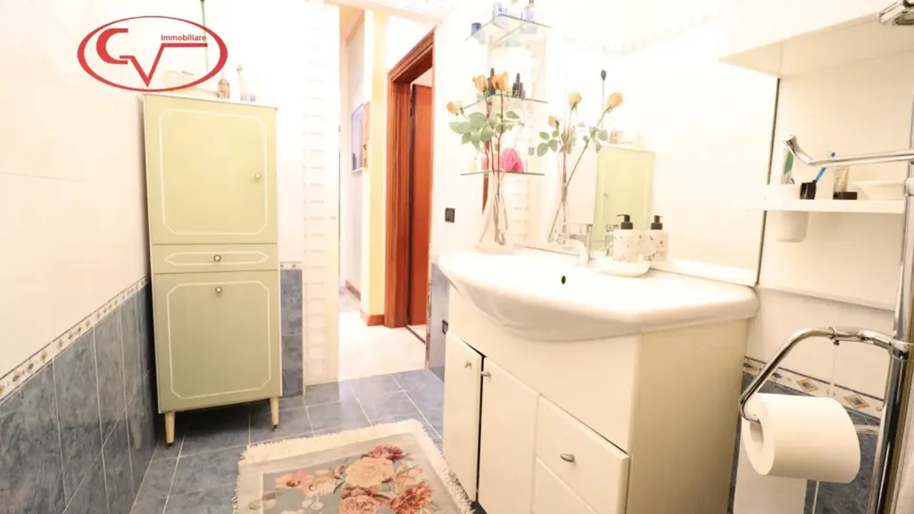 Salles de bain - Apartment with Terraces in Montevarchi