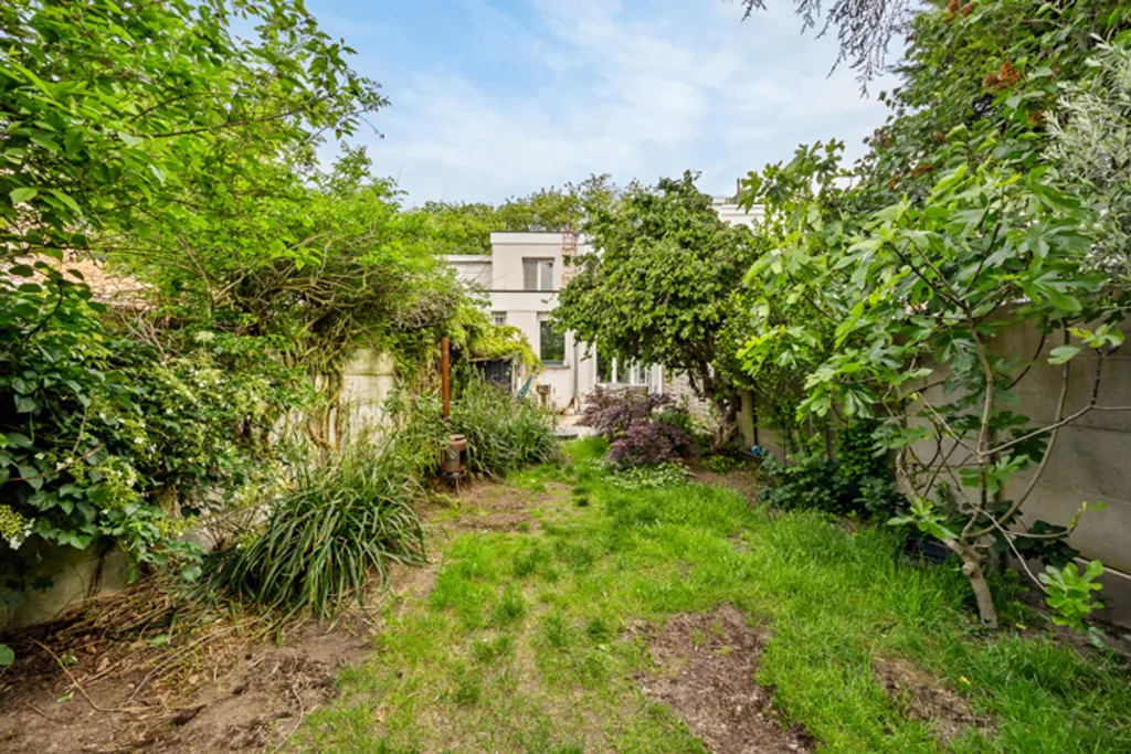 Garden - Charming House with Garden in Mortsel