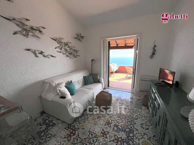 Soggiorno - Seafront Bilocale with Terrace in Cala Piccola
