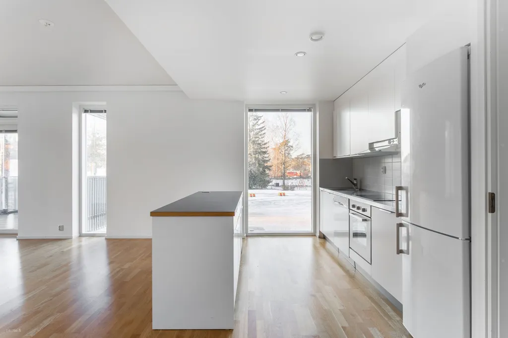 Cuisine - Modern Apartment with Balcony in Uusikaupunki