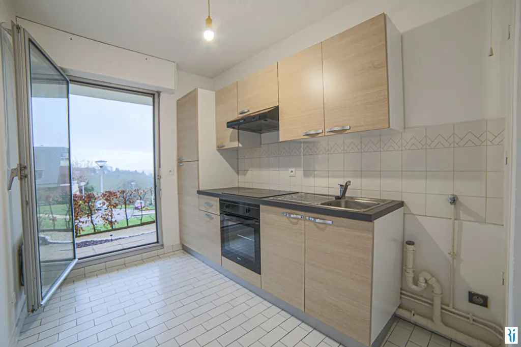 Cucina - Flat with Terrace and View in Mont-Saint-Aignan