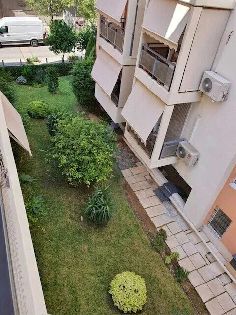 Õhuvaade - Flat with Solar Panels in Moschato, Athens