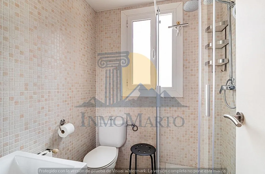 Bagni - Attic with Balcony in Avenida Meridiana