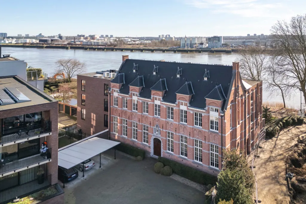 Õhuvaade - Penthouse with River View near Antwerp