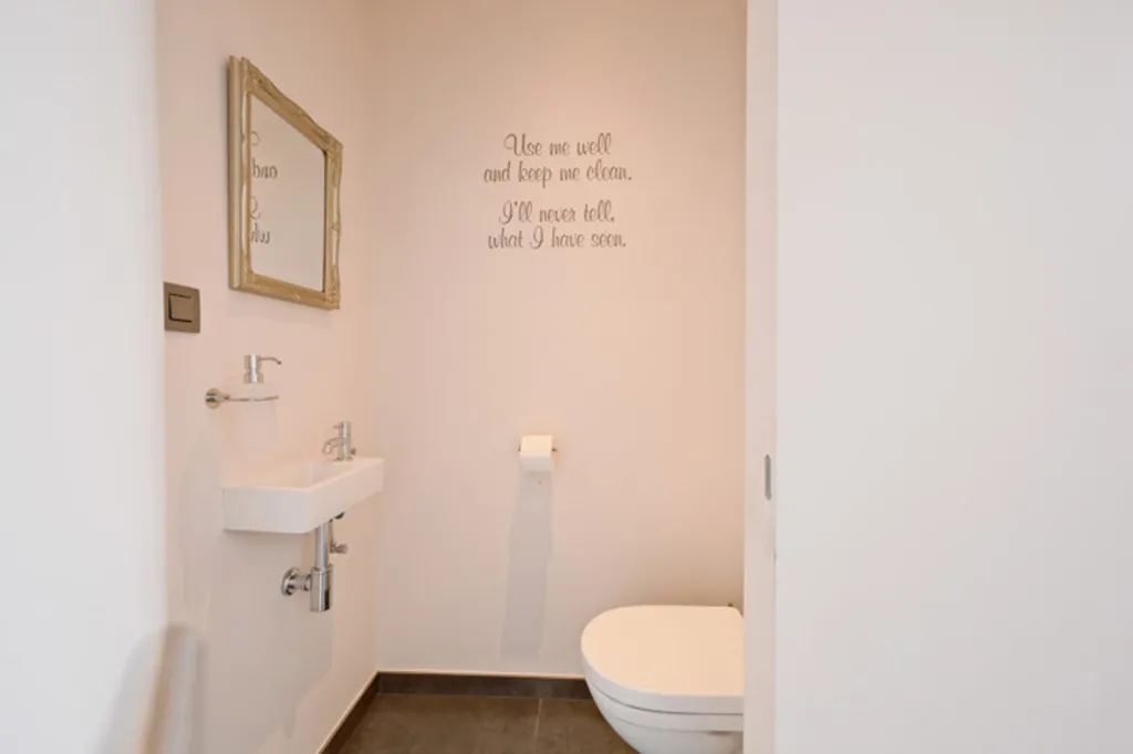 Salles de bain - Villa moderne avec terrasse à Sterrebeek