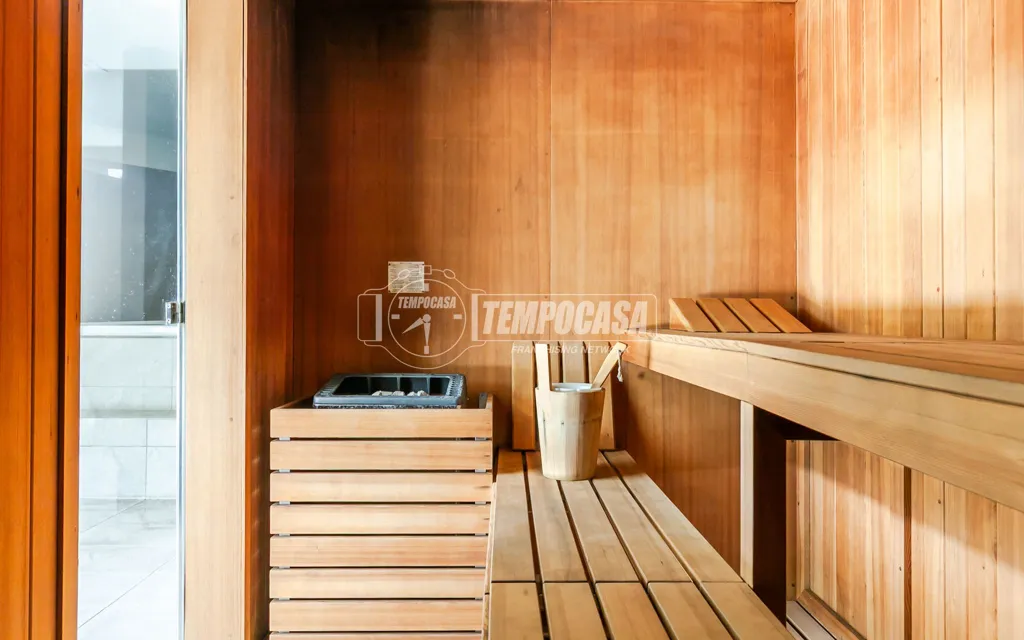 Pièces - Luxury Triplex with Panoramic Views in Milan