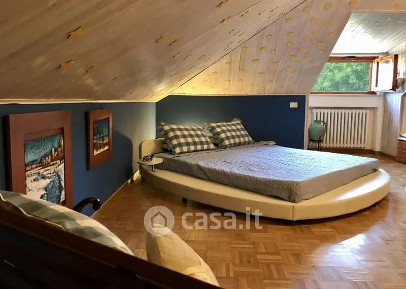 Magamistoad - Semi-Independent Villa with Garden in Ancona