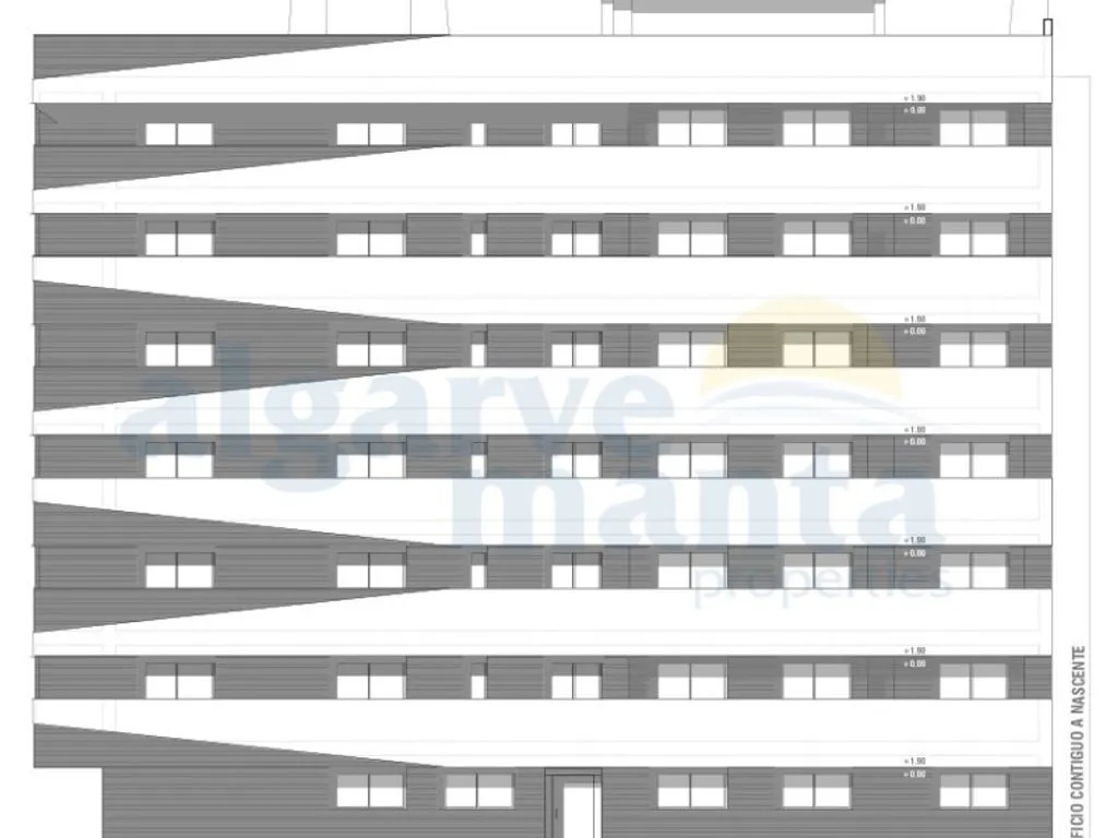 New 2-Bedroom Flat with Rooftop Pool in Monte Gordo