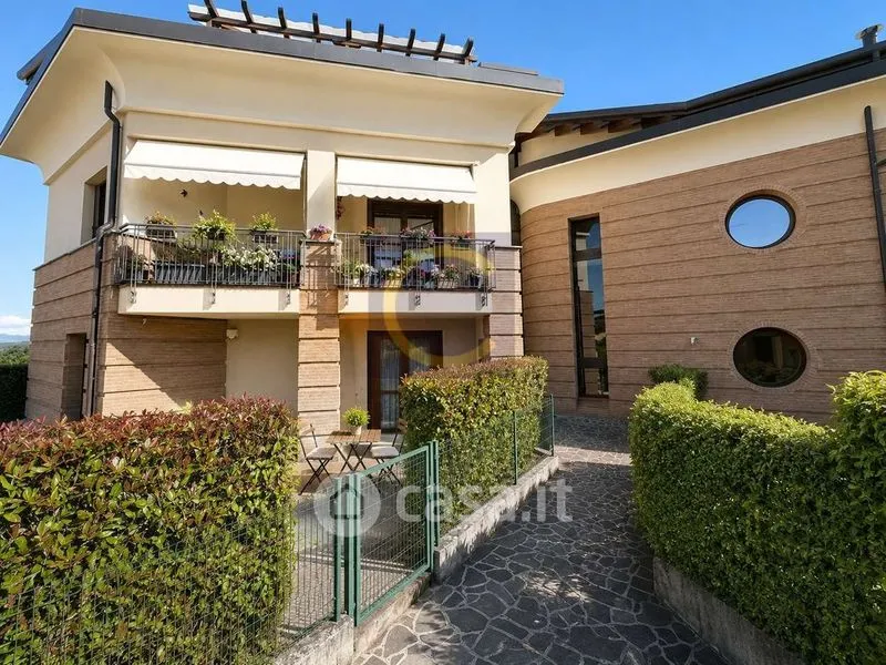 Extérieur - Mansarded Apartment with Panoramic View in Appiano Gentile