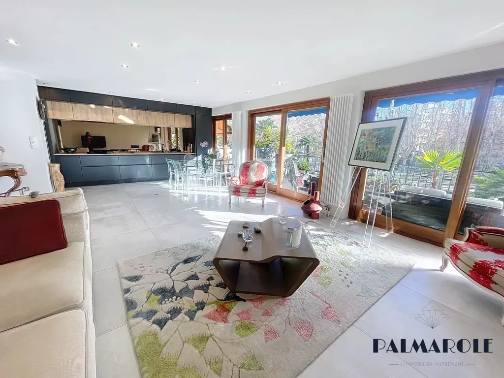 Séjour - Appartement Luxe Rénové avec Terrasse à Perpignan
