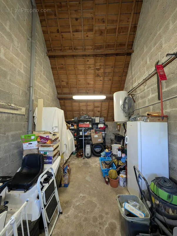 garage
