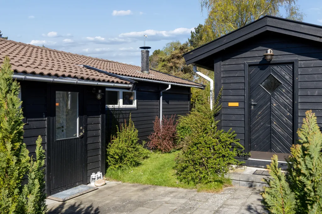 Välivaade - Updated Summer House with Sea View near Vordingborg