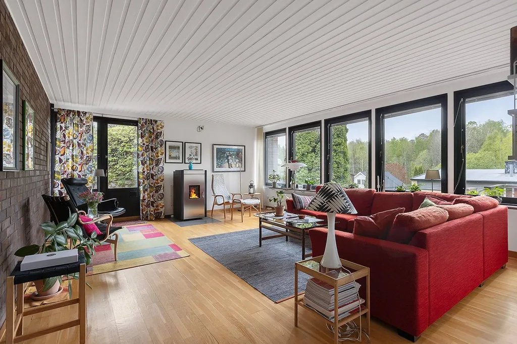Maison 8 pièces à Örebro kommun