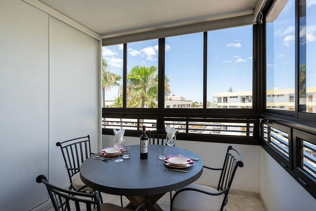Balcon - 1-Bedroom Apartment with Pool in Playa del Inglés