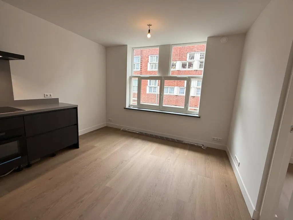 4-toaline korter asukohas Amsterdam