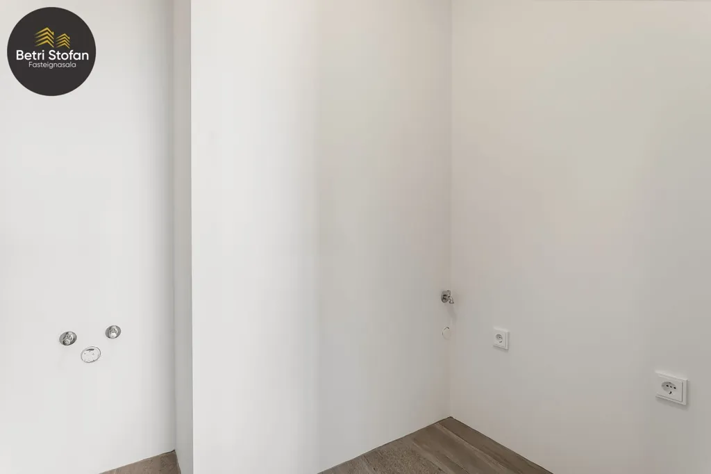 Pièces - Modern Apartment with Garden in Garðabær