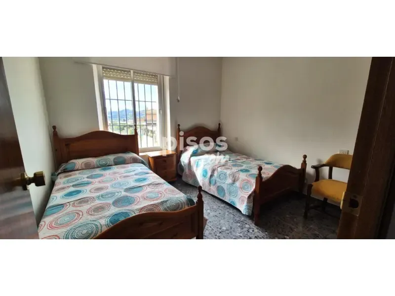 Chambres - Regulated House with Garden in Alcaucín