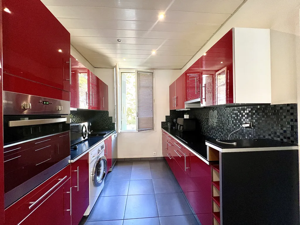 Cuisine - Maison avec T2 Indépendant et Garage à Château-Gombert