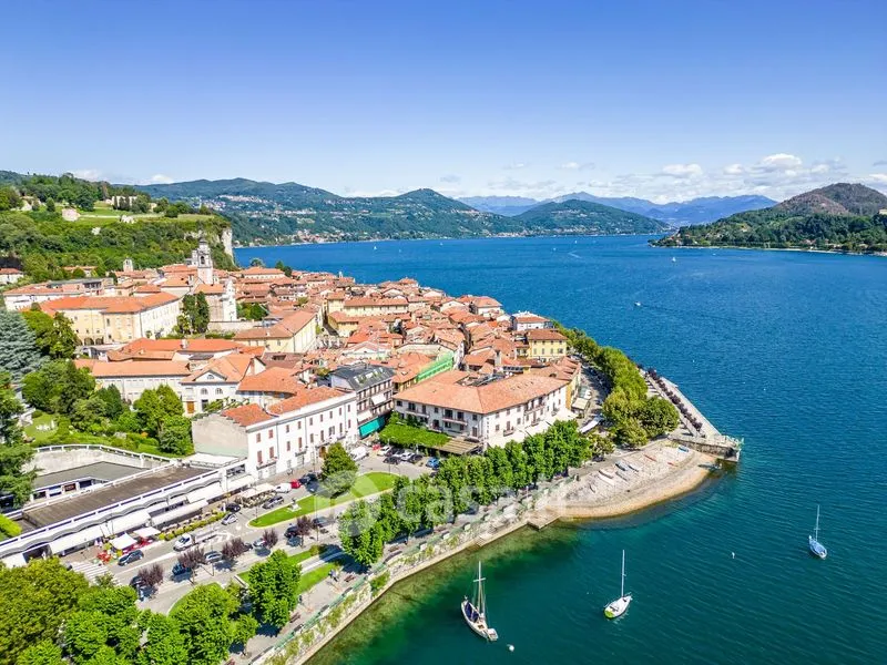Rented 3-Bedroom Flat with Balcony in Arona