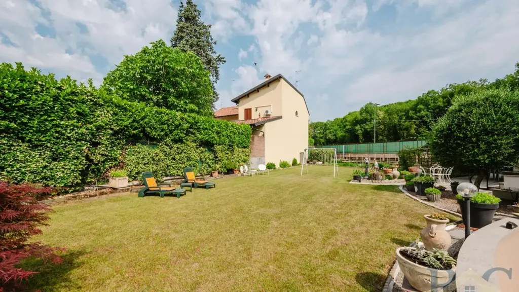 Giardino - Bifamiliar Villa with Garden in Milan