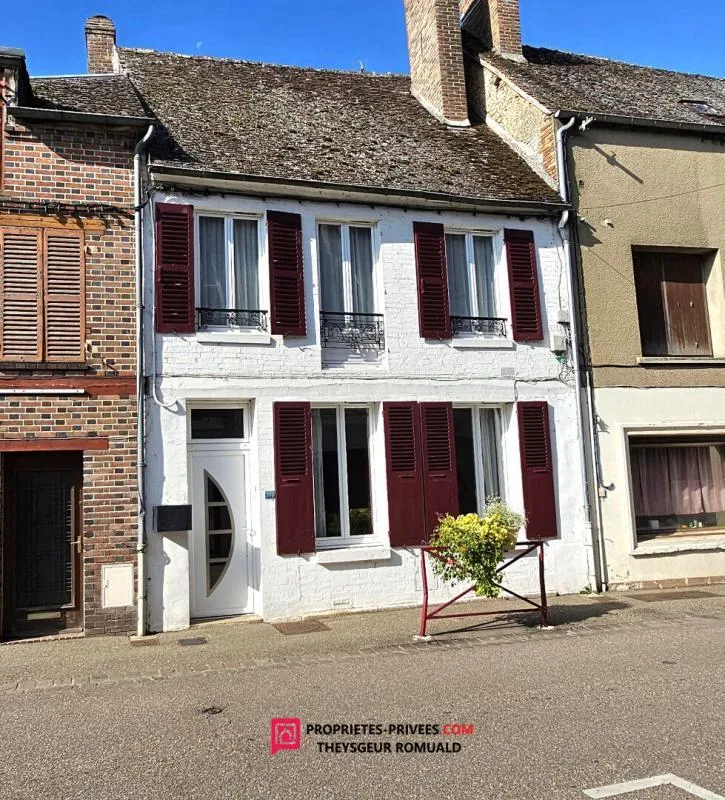 Välivaade - Charming Town House with Courtyard in Château Renard