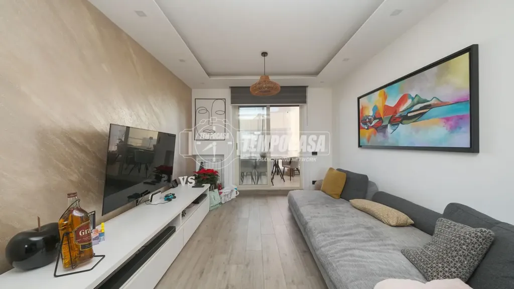 Elutuba - Rustic Penthouse with Terrace in Rome
