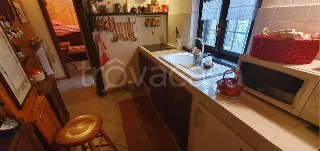 Cuisine - Historic Cottage with Garden in Bardonecchia