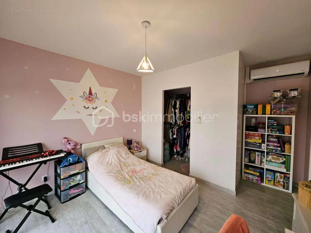 Chambres - Maison Familiale avec Grand Terrain à Caudecoste