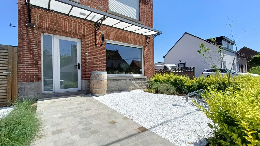 Esterno - Commercial Restaurant with Modern Kitchen in Oud-Heverlee