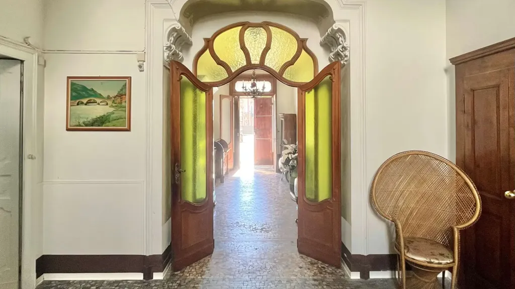 Hallway - Historic Villa with Private Garden in Intra