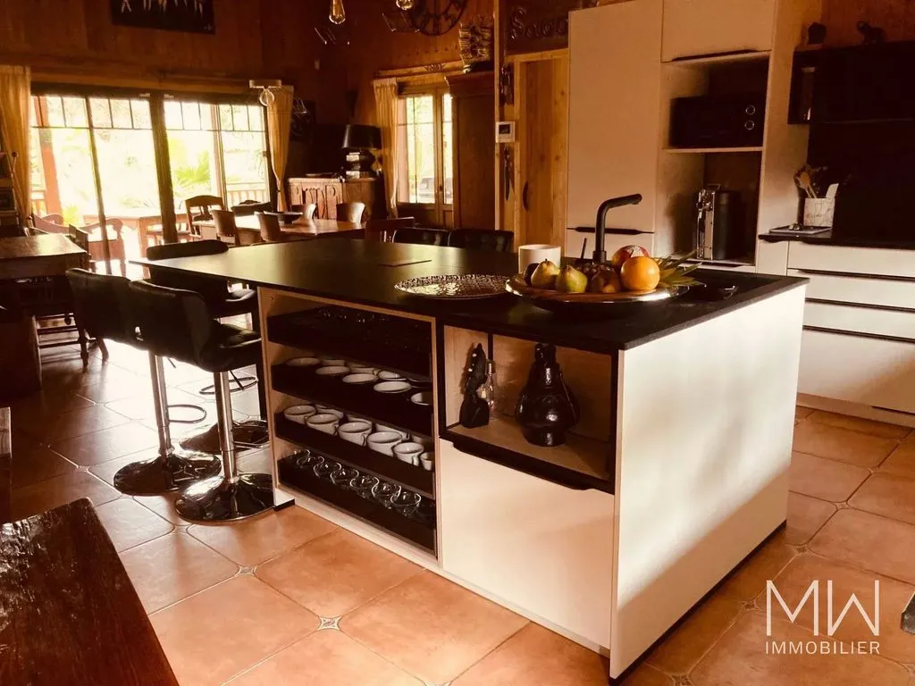 Cuisine - Villa Luxueuse avec Piscine à Cap Ferret