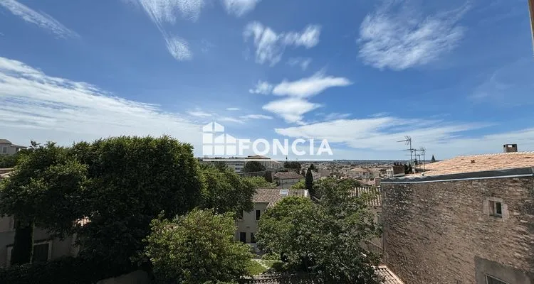 1-toaline korter asukohas Nîmes