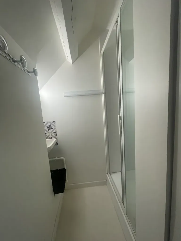 Bagni - Student Studio in Amiens City Centre