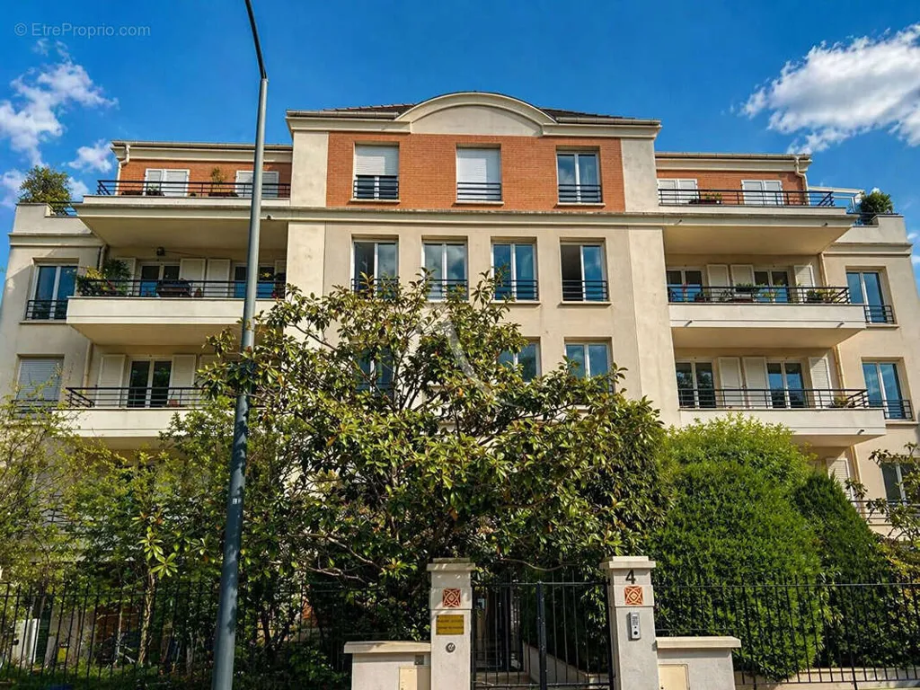 Välivaade - Apartment with Terraces in Chaville