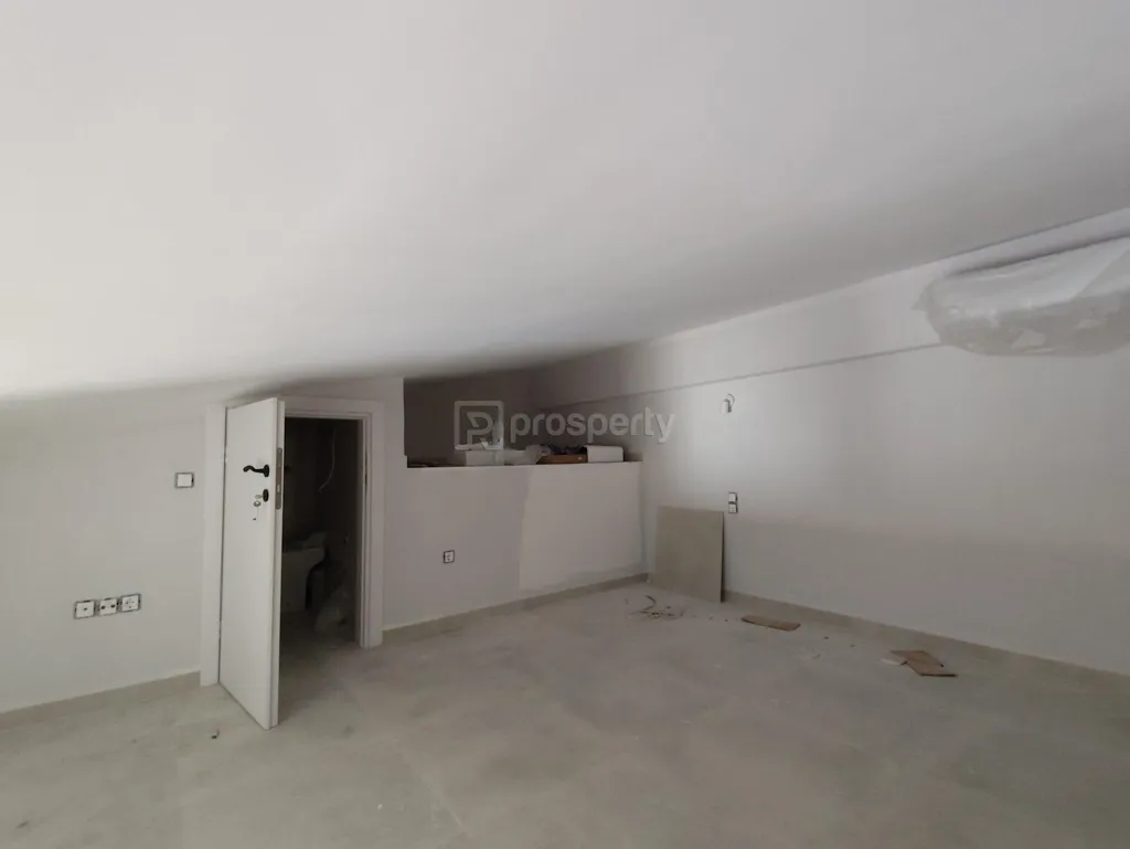 Toad - Modern Loft with Balcony in Patra City Centre