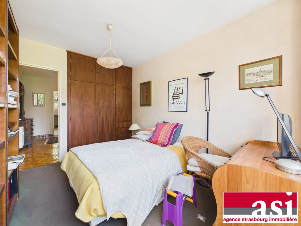 Chambres - Appartement 4 Pièces avec Balcon Ouest à Bischheim