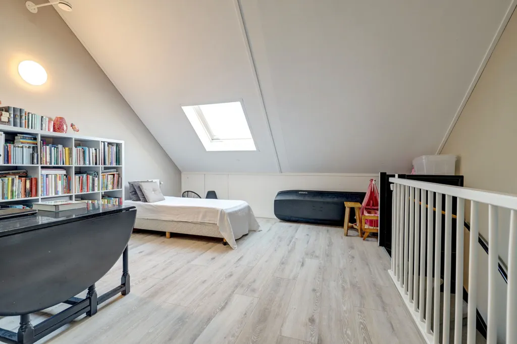 Magamistoad - Modern Hoekwoning with Garden in Kernhem