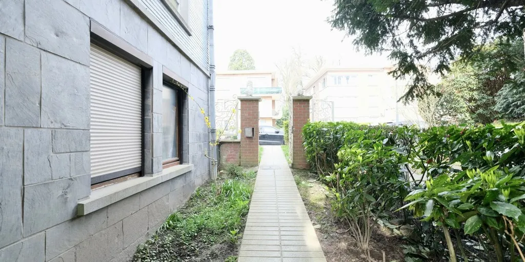 Aed - Bright Apartment with Garden Access in Dilbeek