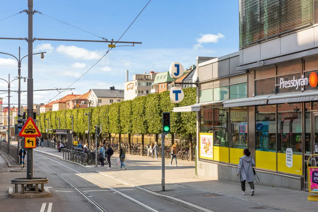 Esterno - Modern Apartment with West-Facing Terrace in Sundbyberg