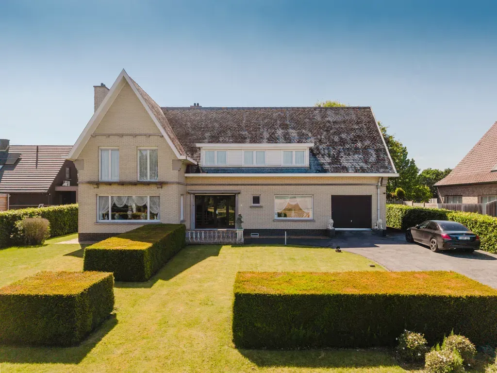 Õhuvaade - Spacious Villa with Green Views in Otegem