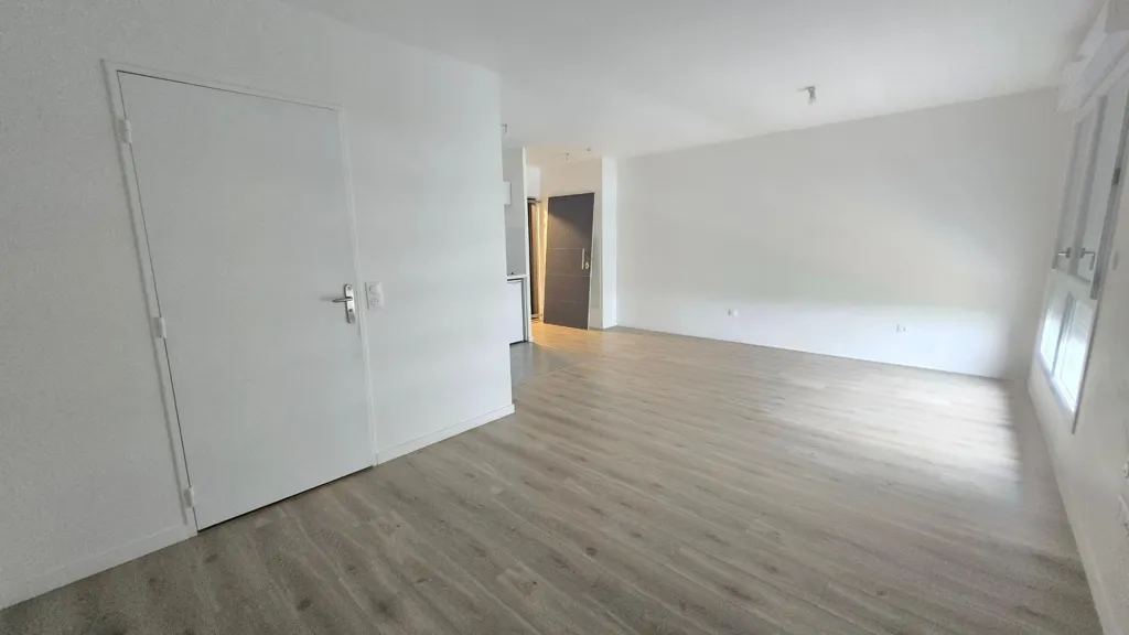 Pièces - Appartement T5 avec Terrasse à Bezons