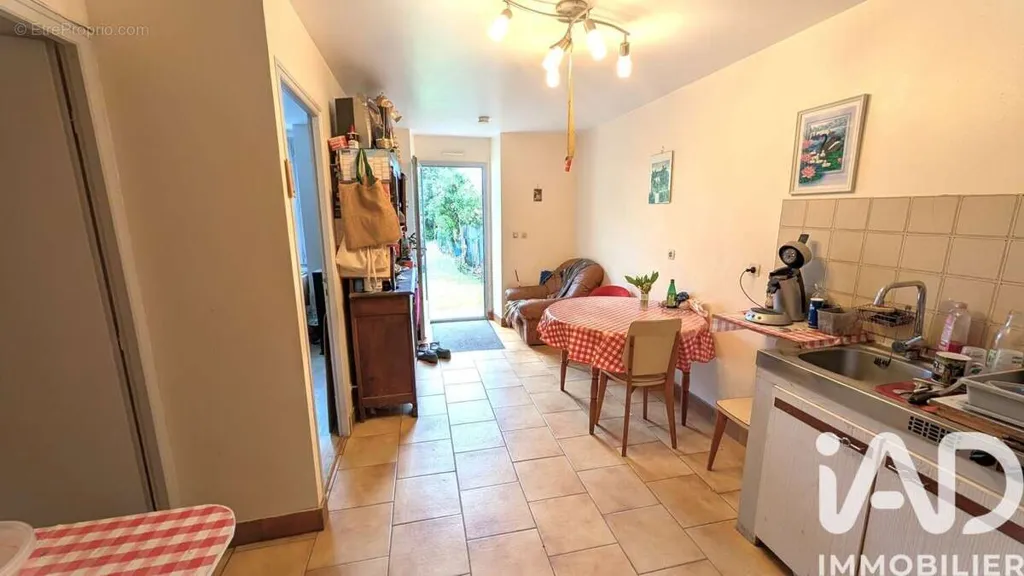 Appartement à Bussac-Foret